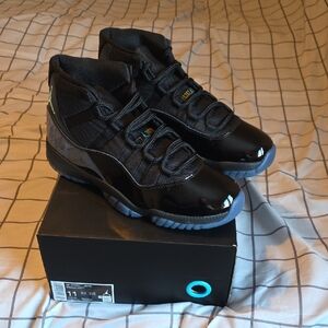 Jordan Athletic Shoes Black and Blue